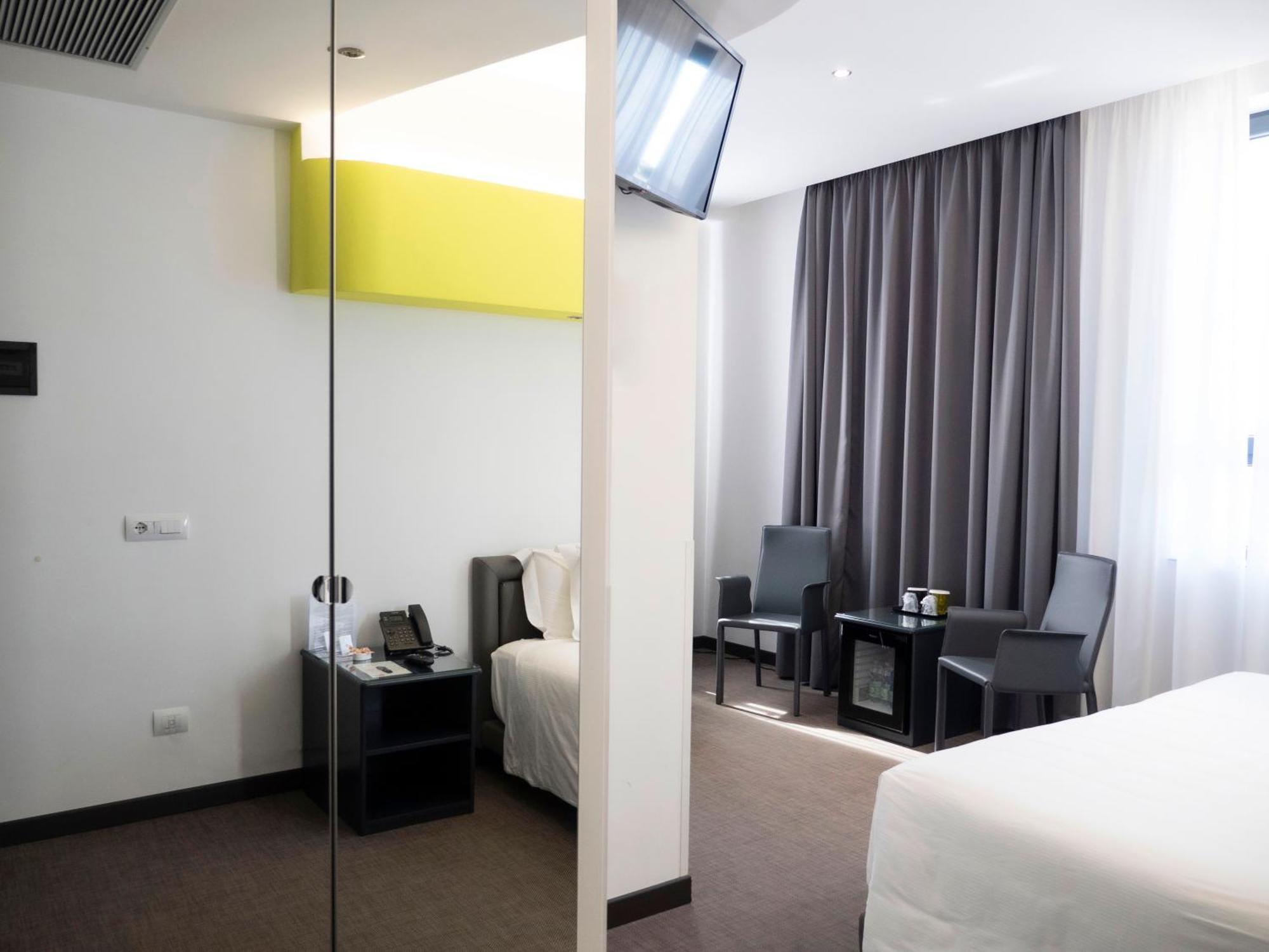 Loto Business Hotel Рим Екстер'єр фото